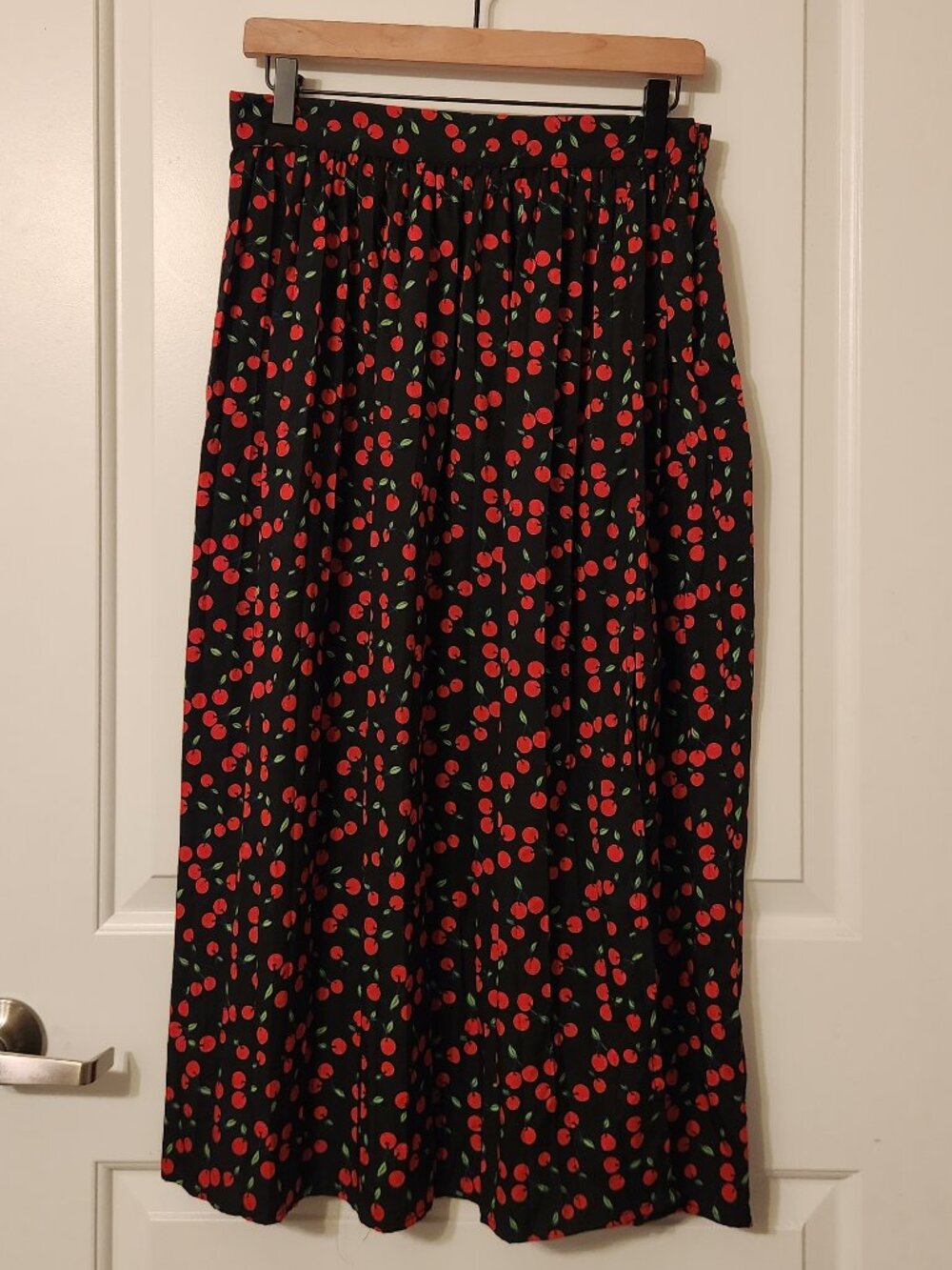 Cherry Print Black Pleated Satin Midi Skirt